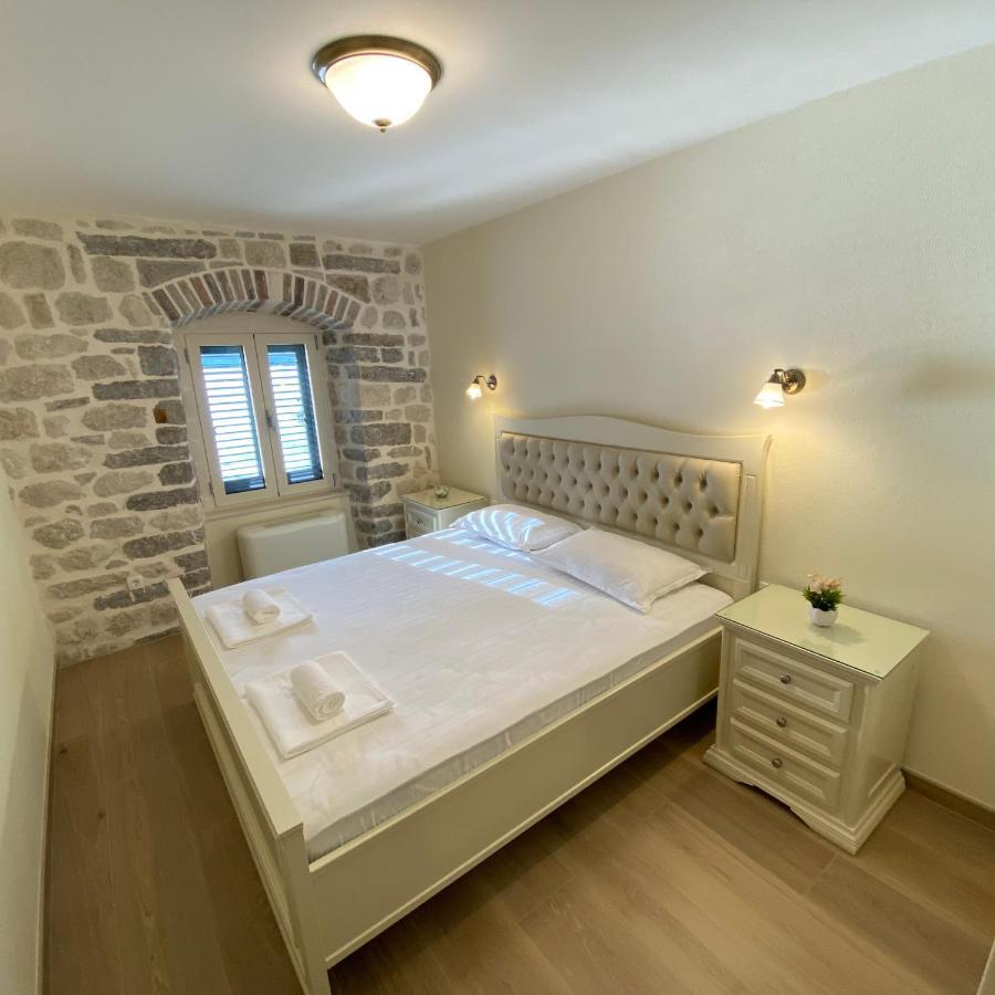 Apartments MarijaZ Kotor Buitenkant foto