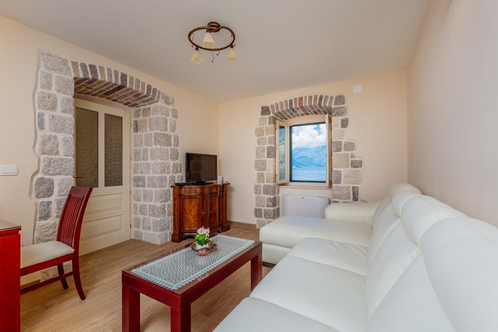 Apartments MarijaZ Kotor Buitenkant foto